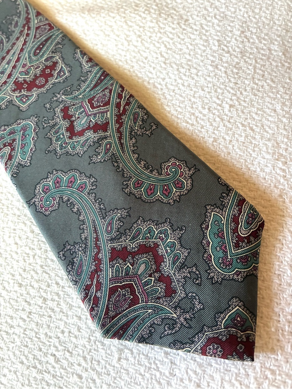 Lands' End 100% Silk Grey Teal and Burgundy Paisley Tie